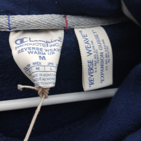 NEW Champion Reverse Weave Warm Up Crop Hoodie Navy Women's Medium - Picture 6 of 6